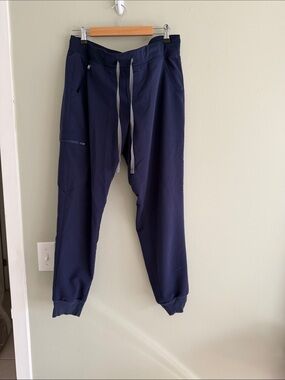 Figs navy joggers scrub pants